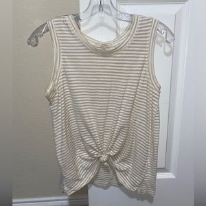 Chelsea & Violet top